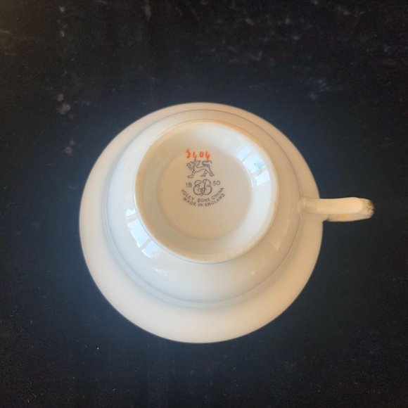 Vintage Foley wide mouth tea cup and saucer - Picture 3 of 8